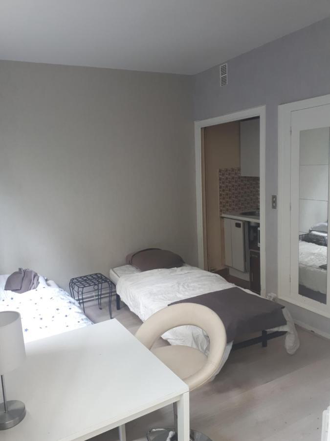 Sudio With Private Garden&2 Beds On La Muette Apartment Paris Ngoại thất bức ảnh
